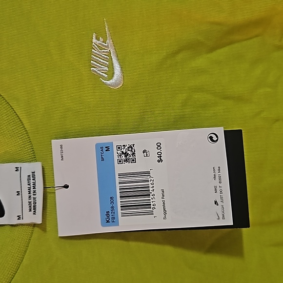 Nike Girls’ Sportswear T-Shirt Dress: GREEN: NEW WITH TAGS: SIZE M - Picture 2 of 4
